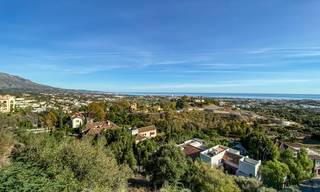 Espacioso apartamento con vistas panorámicas de la costa y el Mar Mediterráneo, listo para mudarse en Benahavis - Marbella 27338 