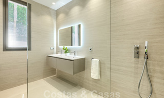 Exclusiva villa nueva y moderna en venta a un paso de Las Brisas golf en el Valle de Nueva Andalucía, Marbella 27480 