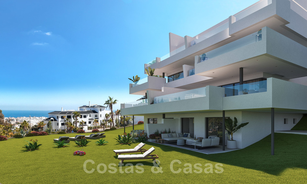Modernos apartamentos nuevos con vistas panorámicas al mar en venta cerca el centro de Estepona 27894