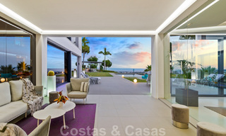 Lista para mudarse exclusiva villa de lujo moderna en venta en Benahavis - Marbella con impresionantes vistas abiertas sobre el golf y el mar 33547 