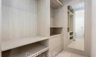 Villa contemporánea con estilo mediterráneo en venta, Marbella - Estepona Este 33701 