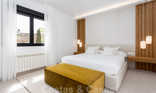 Villa contemporánea con estilo mediterráneo en venta, Marbella - Estepona Este 33714 