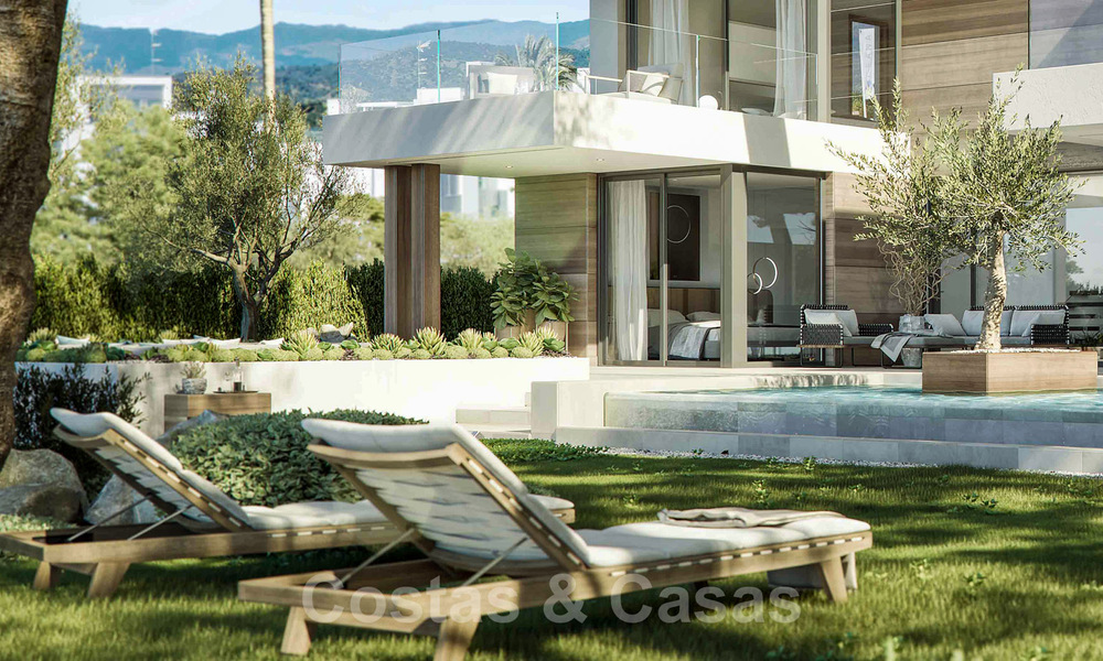 Villas de nueva construcción en venta con un estilo moderno y vistas al mar en la Nueva Milla de Oro entre Marbella y Estepona 33899