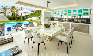 Villa moderno de diseño listo para entrar a vivir en venta en Nueva Andalucía - Marbella, a tiro de piedra de sus necesidades 34018 