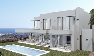 Nuevas y modernas villas en venta con vistas panorámicas al mar y a la montaña en Mijas, Costa del Sol 34116 