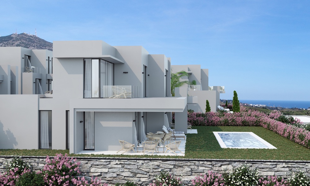 Nuevas y modernas villas en venta con vistas panorámicas al mar y a la montaña en Mijas, Costa del Sol 34118
