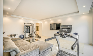 Lista para entrar a vivir, nueva villa moderna en venta en un resort de golf de cinco estrellas en Marbella - Benahavis 71763 