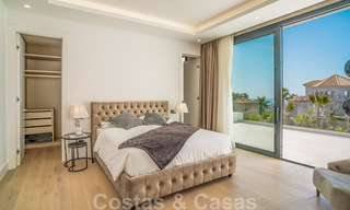 Lista para entrar a vivir, villa moderna de nueva construcción en venta en un resort de golf de cinco estrellas en Marbella - Benahavis 34572 