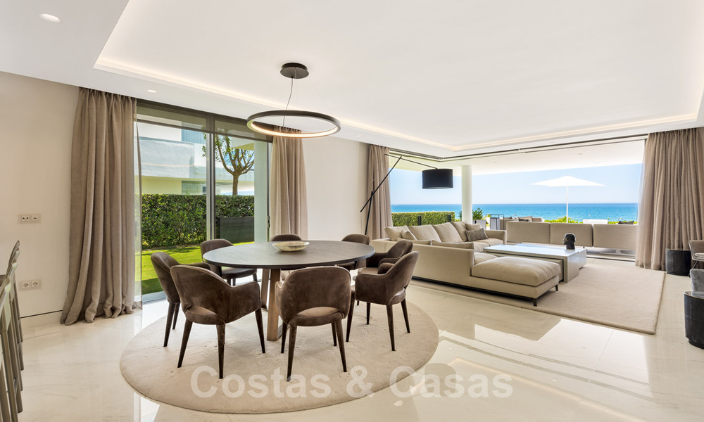 Crème de la Crème, apartamento moderno listo y en venta, situado en la playa entre Marbella y Estepona 34694