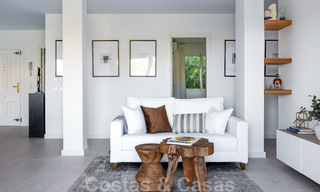 Apartamento moderno reformado en venta con amplia terraza, vistas al mar y a la montaña en la Quinta golf resort, Benahavis - Marbella 34880 