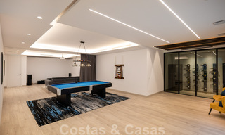 Lista para entrar a vivir, nueva villa de diseño moderno con impresionantes vistas en venta en Marbella - Benahavis 36066 