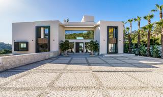 Villa de lujo de nueva construcción en venta con vistas al mar en el exclusivo La Zagaleta Golf Resort, Benahavis - Marbella 40113 
