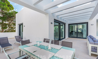 Ático de lujo moderno a la venta en un complejo de diseño en primera línea de golf en Benahavis - Marbella 36139 