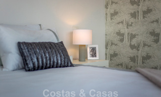 Ático de lujo moderno a la venta en un complejo de diseño en primera línea de golf en Benahavis - Marbella 36143 