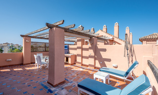 Ático de 5 dormitorios en venta en el lado de la playa de la Nueva Milla de Oro, entre Marbella y Estepona 36272 