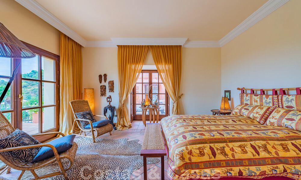 Elegante villa rústica de lujo en venta con impresionantes vistas al mar en el exclusivo La Zagaleta Golf Resort, Benahavis - Marbella 36288