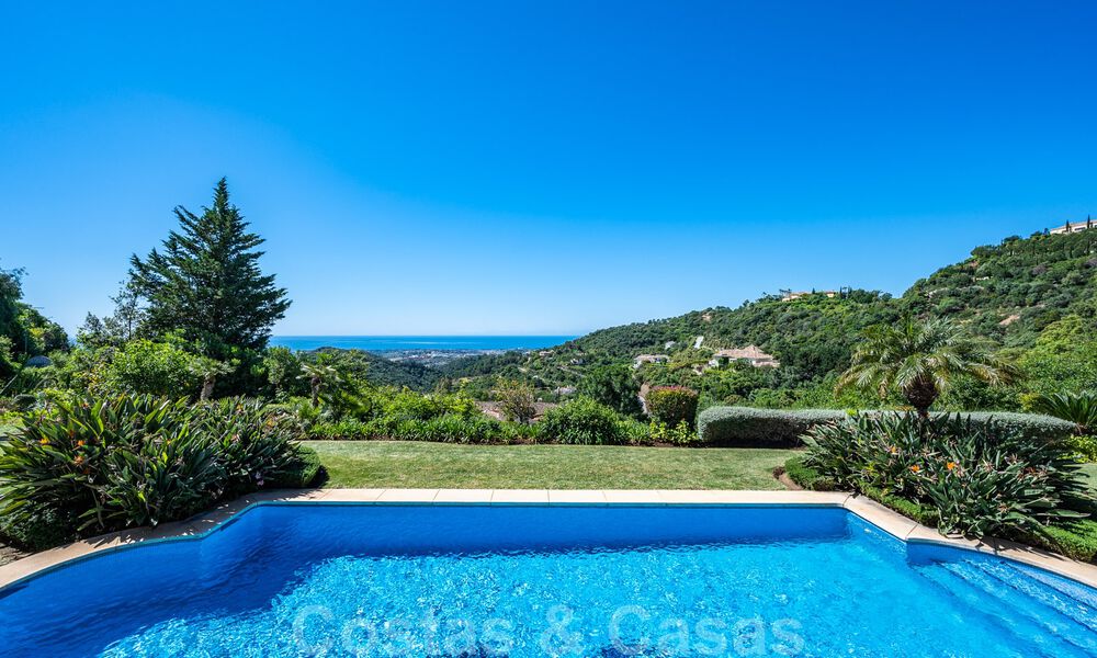 Elegante villa rústica de lujo en venta con impresionantes vistas al mar en el exclusivo La Zagaleta Golf Resort, Benahavis - Marbella 36296