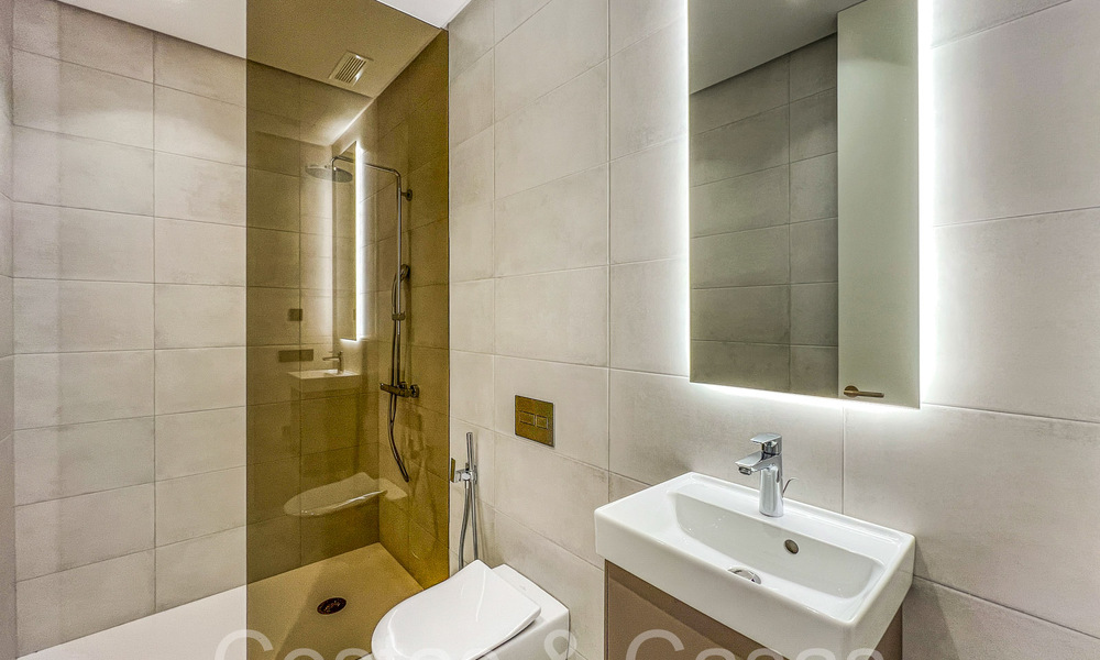 Modernas villas de estilo vanguardista en venta en la prestigiosa Milla de Oro de Marbella 69709