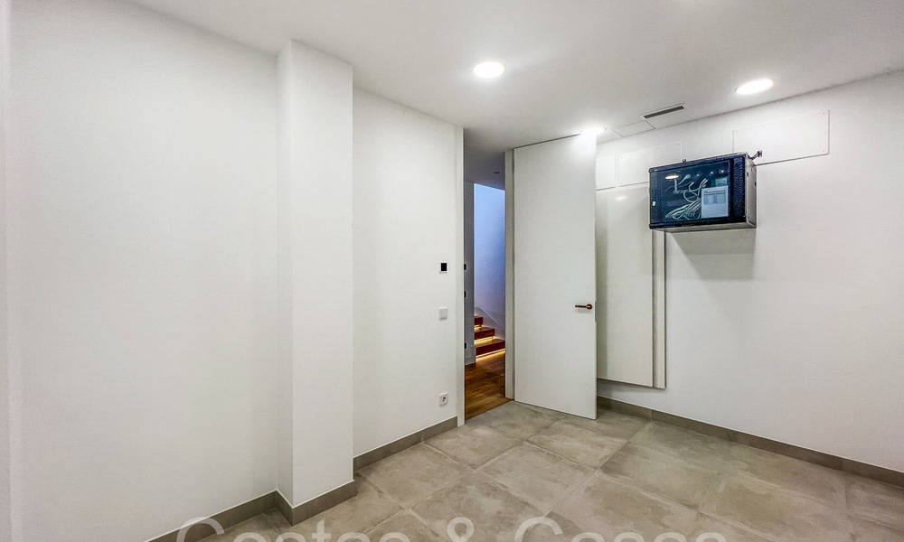 Modernas villas de estilo vanguardista en venta en la prestigiosa Milla de Oro de Marbella 69712