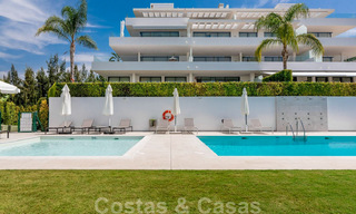 Listo para entrar a vivir, ático de diseño moderno de 3 dormitorios en venta dentro de una zona residencial de lujo en Marbella - Estepona 36741 