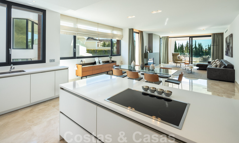 A la venta en la Reserva de Sierra Blanca en Marbella: modernos apartamentos y áticos 36751