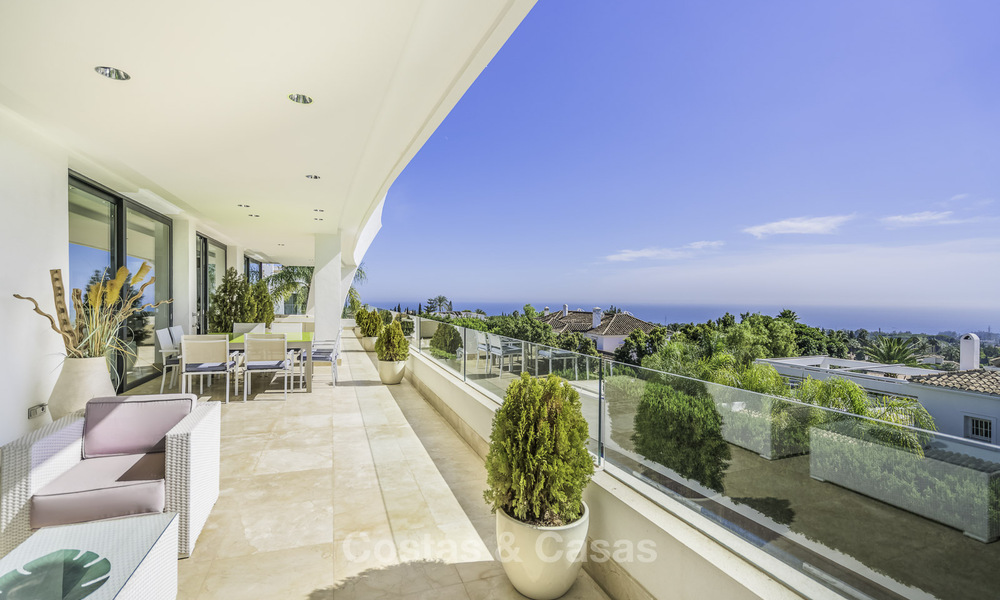 A la venta en la Reserva de Sierra Blanca en Marbella: modernos apartamentos y áticos 36770