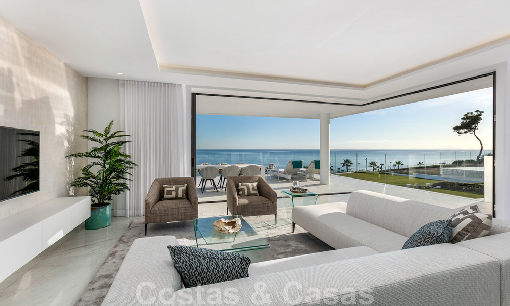 Elegante y moderno apartamento de lujo en primera línea de playa en venta en Emare, en la Nueva Milla de Oro, entre Marbella y Estepona 36954
