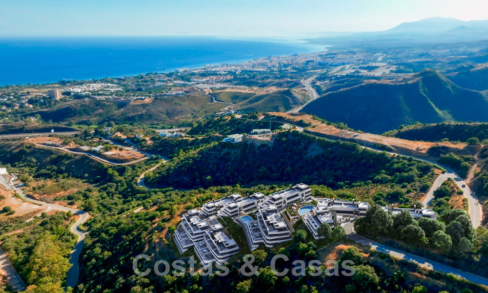Nuevo proyecto de diseño contemporáneo con apartamentos de lujo en venta con impresionantes vistas al mar en Marbella Este 47656