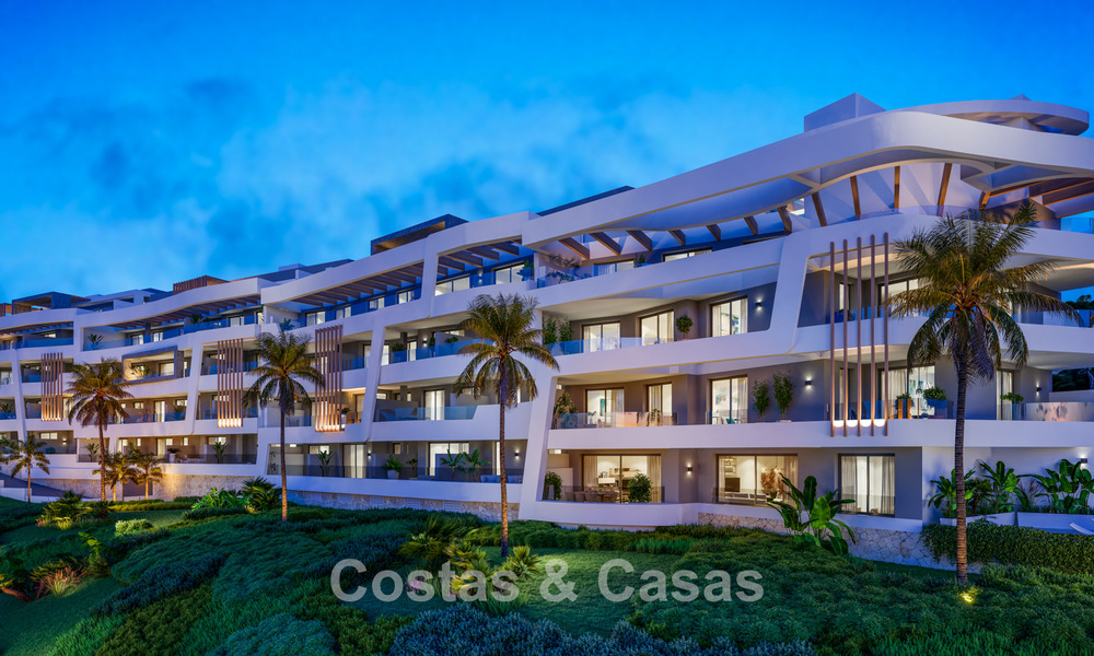 Primera línea de golf, modernos y lujosos apartamentos en venta, a poca distancia de los servicios en Guadalmina y San Pedro en Marbella 806661
