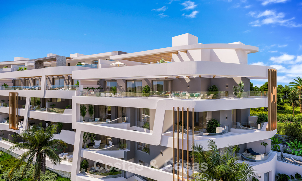 Primera línea de golf, modernos y lujosos apartamentos en venta, a poca distancia de los servicios en Guadalmina y San Pedro en Marbella 806663