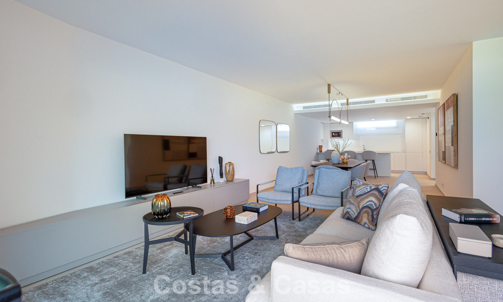 Primera línea de golf, modernos y lujosos apartamentos en venta, a poca distancia de los servicios en Guadalmina y San Pedro en Marbella 806676