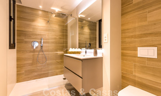 Nueva promoción de apartamentos de lujo en venta con vistas panorámicas al mar y a un campo de golf en Estepona 37432 