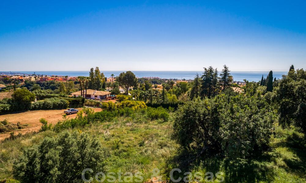 Parcela con proyecto y con licencia para un majestuosa y contemporánea villa mediterránea de lujo en venta con impresionantes vistas al mar en la exclusiva Cascada de Camoján en Marbella 38064