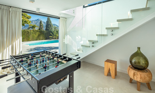 Elegante villa de lujo en venta en el centro del Valle del Golf en Nueva Andalucía, Marbella 38213 