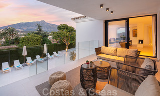Elegante villa de lujo en venta en el centro del Valle del Golf en Nueva Andalucía, Marbella 38227 