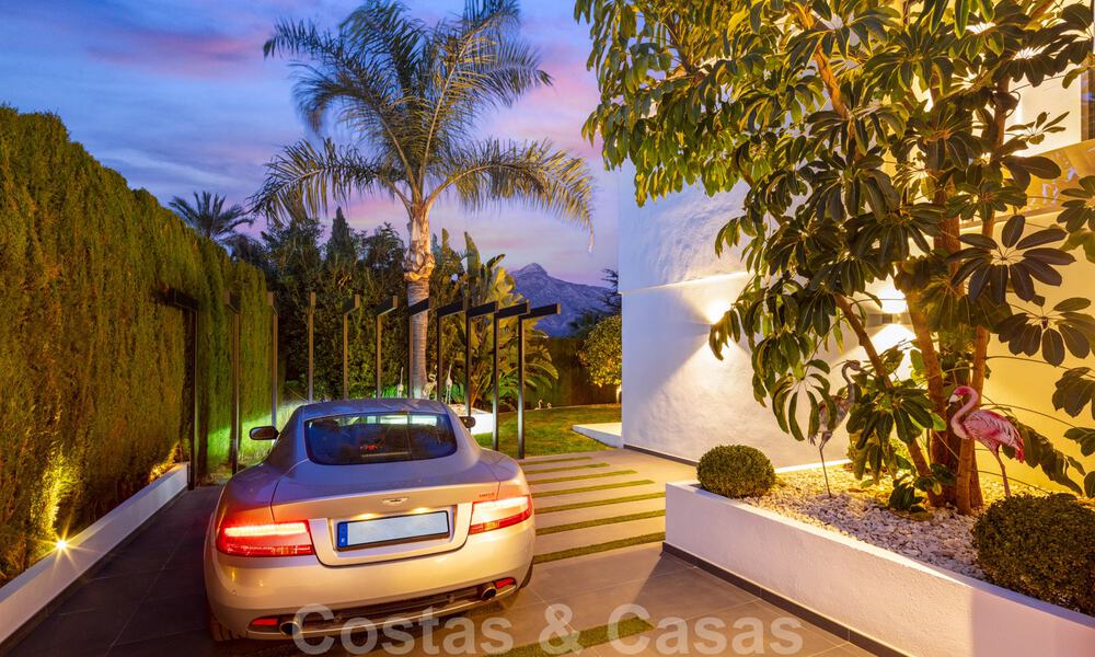 Elegante villa de lujo en venta en el centro del Valle del Golf en Nueva Andalucía, Marbella 38233