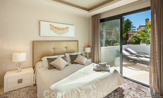 Villa de lujo contemporánea y elegante en venta en una comunidad privada en la Milla de Oro de Marbella 38268 