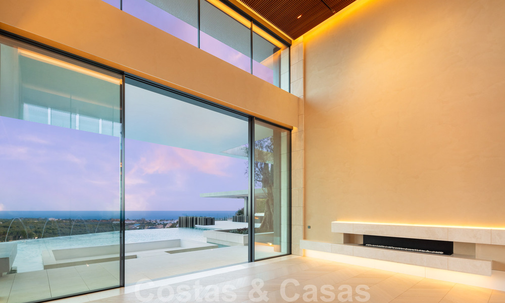 Nueva, moderna y majestuosa villa en venta con vistas panorámicas en un resort de golf de cinco estrellas en Marbella - Benahavis 38485
