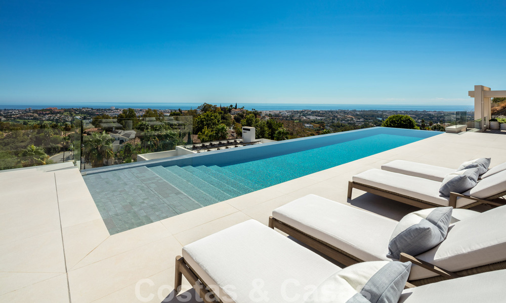 Llave en mano, villa de lujo con vistas panorámicas al mar, en un resort de golf de primera categoría, Benahavis - Marbella 38545