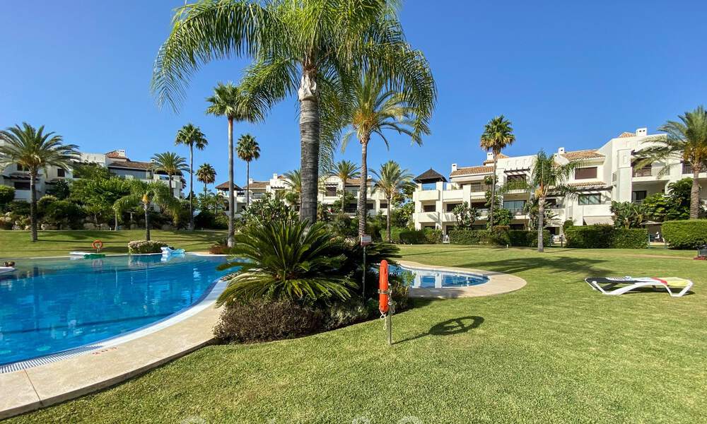 Impresionante ático contemporáneo en venta con vistas panorámicas al mar en el exclusivo Benahavis - Marbella 38587