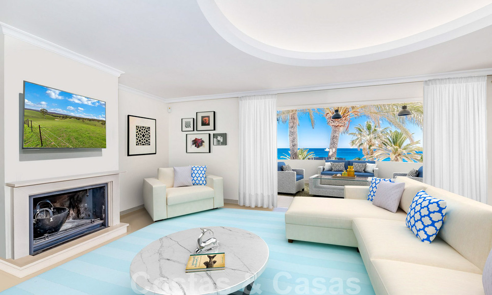 Preciosa y auténtica casa en segunda línea de playa en venta con impresionantes vistas al mar en una urbanización privada en la Milla de Oro, Marbella 38593