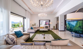 Villa lujosa y contemporánea en venta de primera línea de golf con impresionantes vistas en el exclusivo complejo La Zagaleta, Benahavis - Marbella 38712 