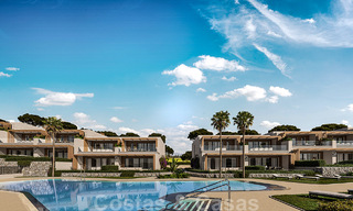 Nueva promoción de viviendas de lujo en venta, en primera línea de golf en Mijas, Costa del Sol 38716 