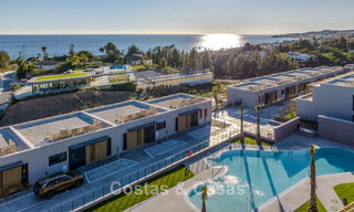 Listo para mudarse, nueva promoción de viviendas de lujo en venta, en primera línea de golf en Mijas, Costa del Sol 805096 