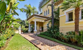 Lujosa villa de estilo clásico español en venta con vistas panorámicas al mar en Benahavis - Marbella 38775 