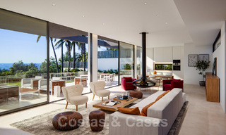 Espectacular villa de diseño con tejado verde en venta en la Milla de Oro de Marbella 38782 