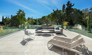 Villa contemporánea y moderna en venta en Nueva Andalucía, Marbella 39086 