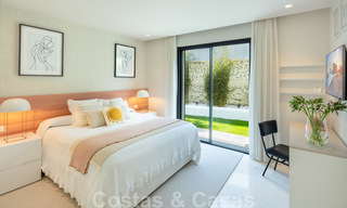 Lista para entrar a vivir, nueva y moderna villa en venta en Guadalmina a un paso de San Pedro en Marbella 39322 