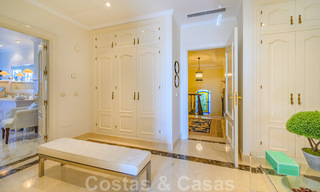 Villa de estilo español en venta en la cotizada zona de playa de Bahía en Marbella 39450 