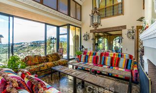 Villa de estilo Alhambra en venta en el exclusivo Marbella Club Golf Resort en Benahavis 39508 